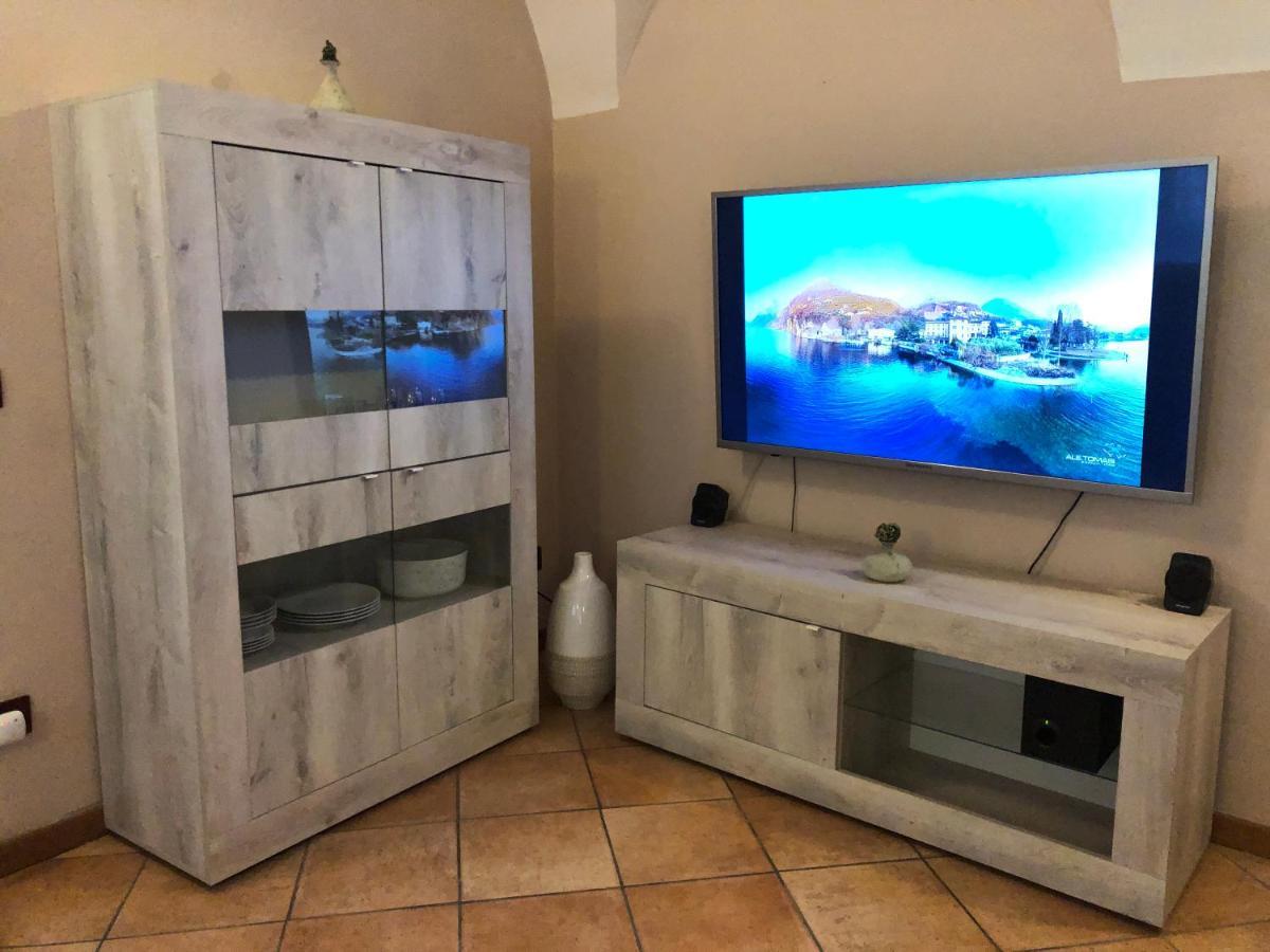37 Iseo Lake A&A Marone Luaran gambar